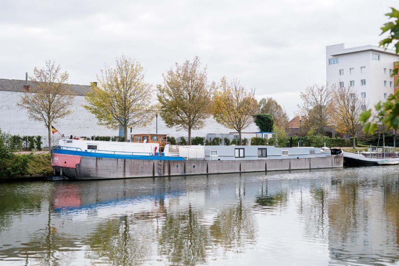 Houseboat Jana - With Sauna And Terrace Hotell Brugge Eksteriør bilde