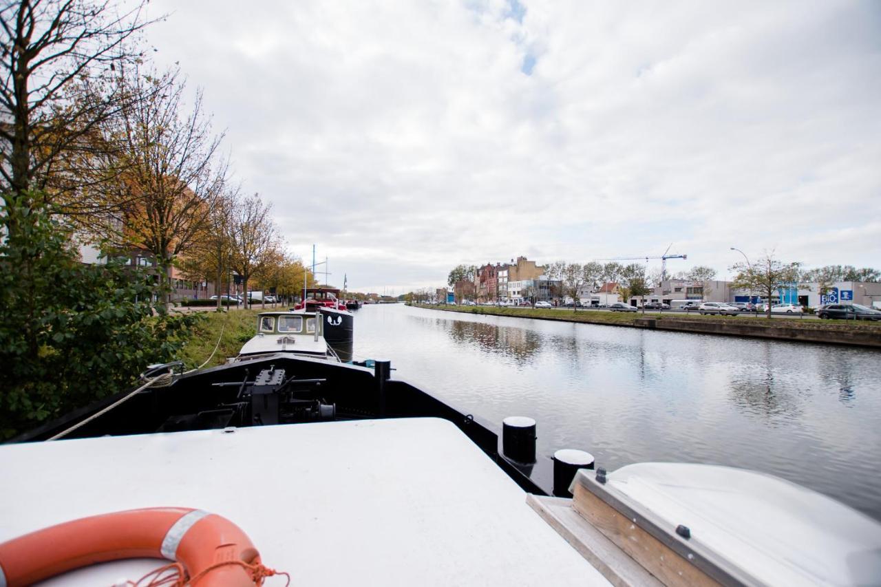 Houseboat Jana - With Sauna And Terrace Hotell Brugge Eksteriør bilde